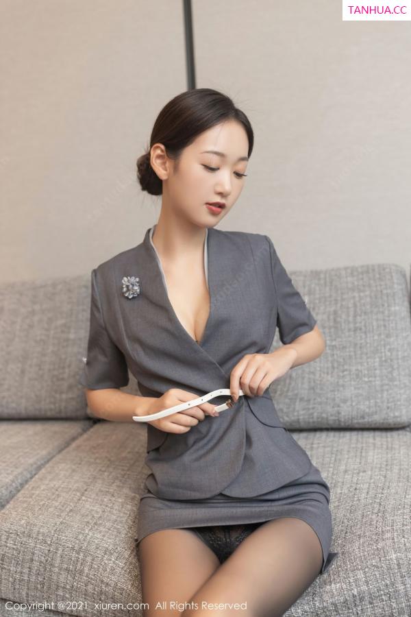 唐安琪  唐安琪的催眠主题 干练典雅的职业装第30张图片